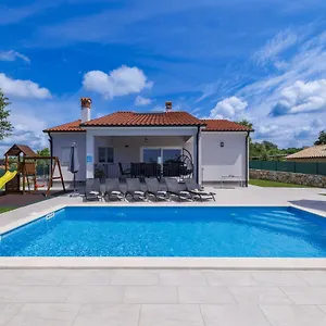 Veli Vrt By Interhome Ferienhaus